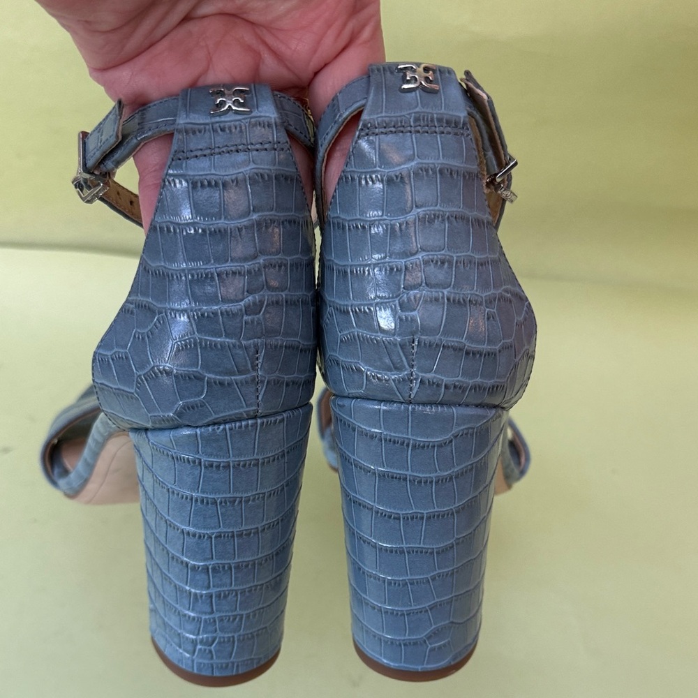 Sam Edelman Grayish Blue Croc-Embossed Leather Heels with Silver Hardware - Picture 4 of 10